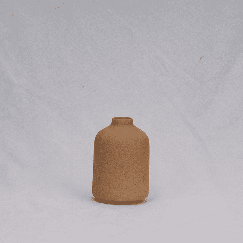 Elegant Ceramic Vase | Inspiring Home Decor - Orangme