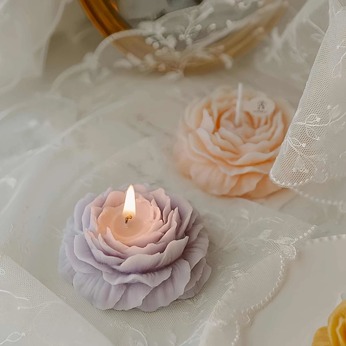 rose candle