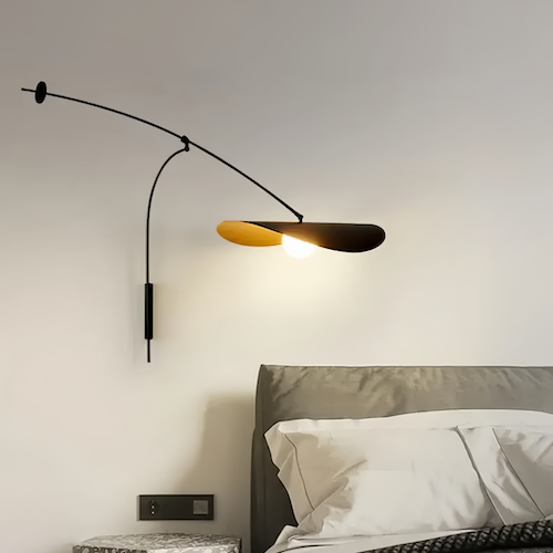 Stunning Wall Brass Lamp: Creating Cosy and Inviting Atmosphere - Orangme