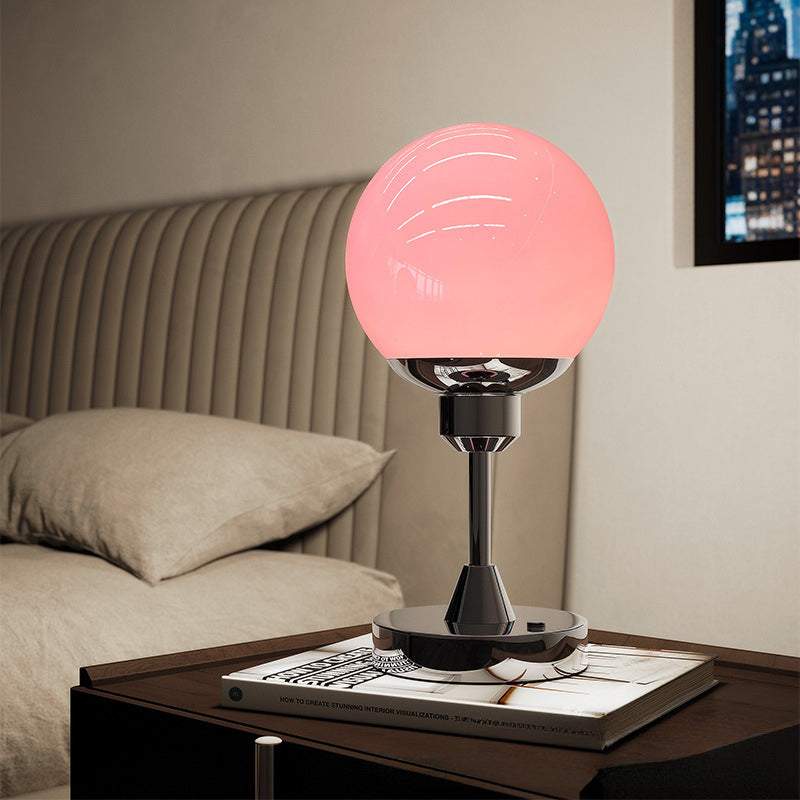 Pink Table Lamp | Romantic and Chic - Orangme