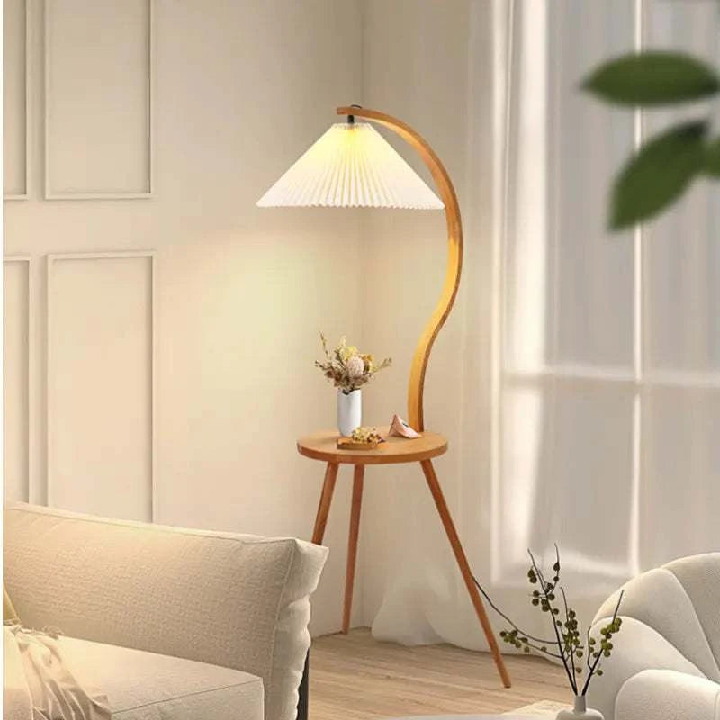 Floor Lamp on Table: Timeless Retro Design for Stylish Interiors - Orangme