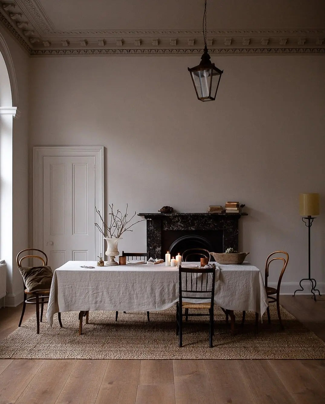 Linen Tablecloth | Enhance Dining with Vibrant Colors - orangme.com