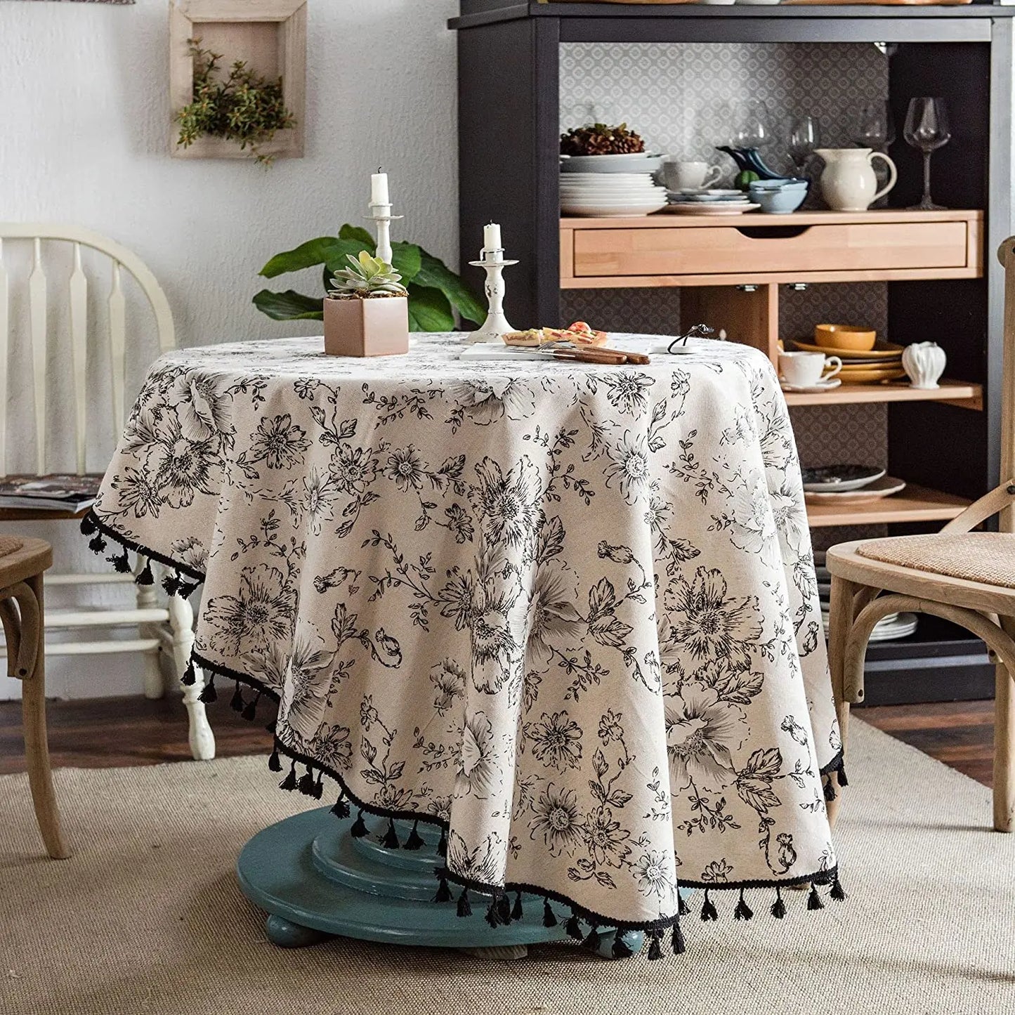 Round Tablecloth - Rose Floral, Wrinkle-Proof & Durable - orangme.com