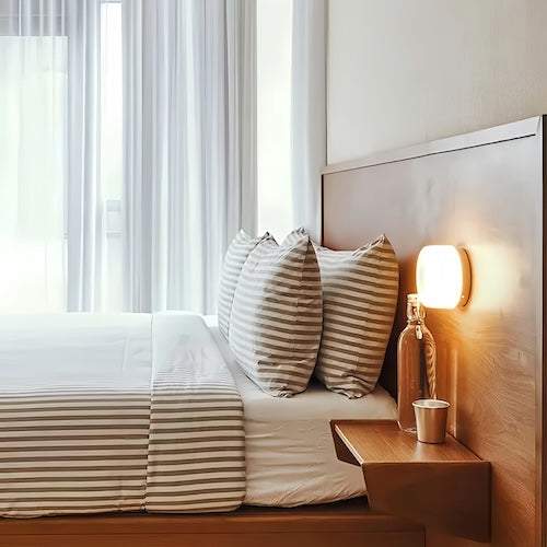 Lounge Wall Lights - Elegant Acrylic Shades for Modern Homes - orangme.com