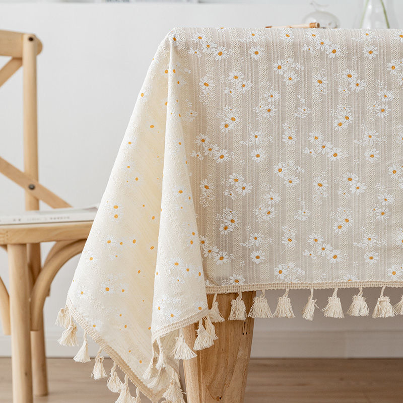 Oval Tablecloth - Floral White & Golden Daisy with Tassels - orangme.com