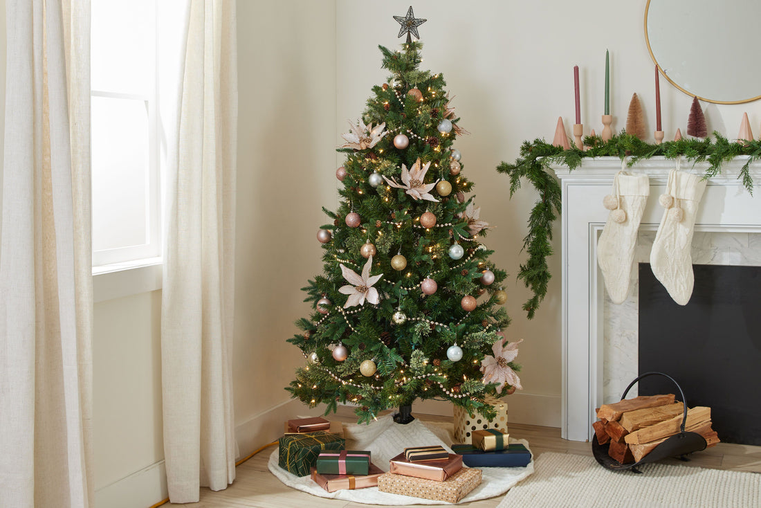 How to Decorate a Christmas Tree Like a Pro