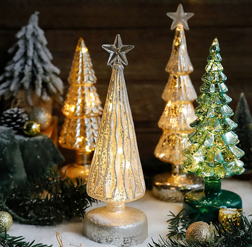 How to Decorate a Christmas Tree: A Festive Guide for the UK Market