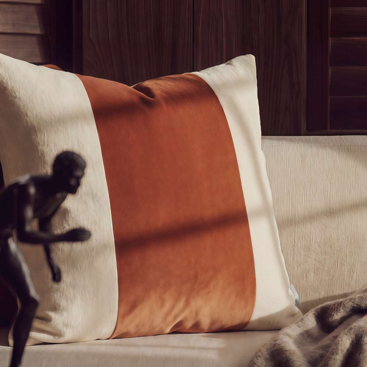 Maillard-Style Vintage-Inspired Fabric Throw Pillow For Living Room Sofa