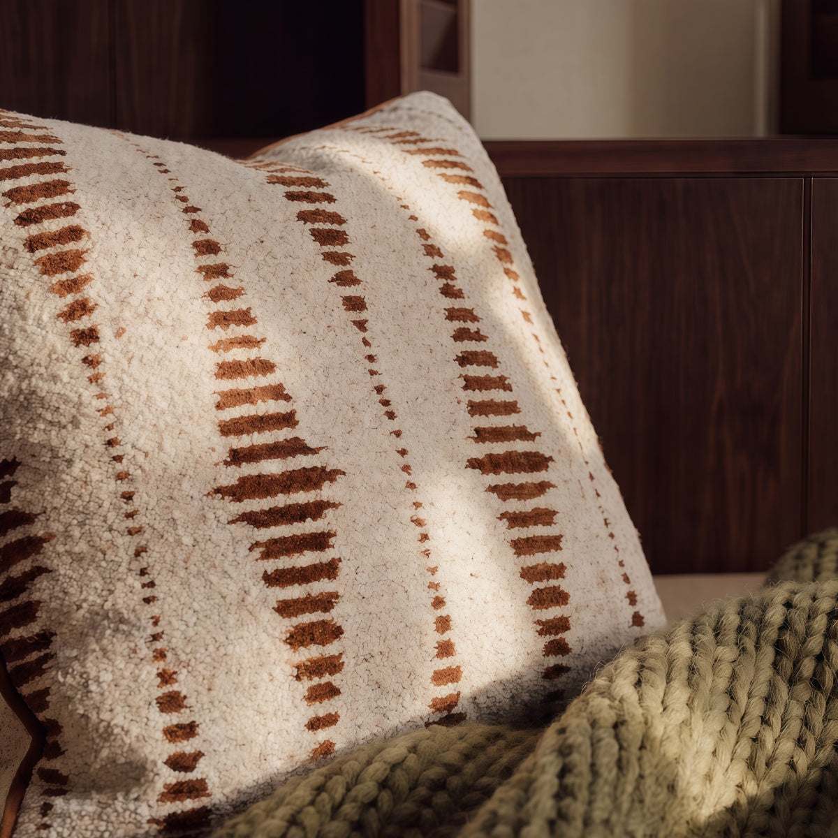 Maillard-Style Vintage-Inspired Fabric Throw Pillow For Living Room Sofa