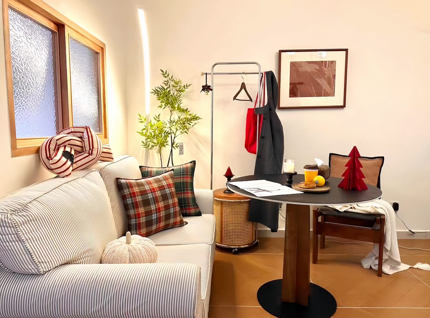 Fabric Sofa: Nordic & Mediterranean Style Three-Seater with Washable Cover