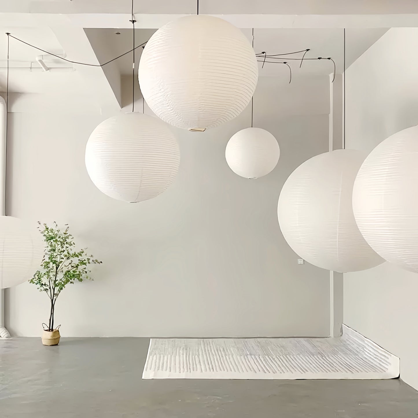 Noguchi Isamu Pendant Light: Elegant Soft Light for Any Space - orangme.com