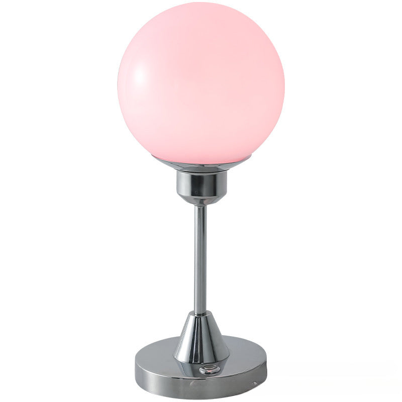 Pink Table Lamp | Romantic and Chic - Orangme