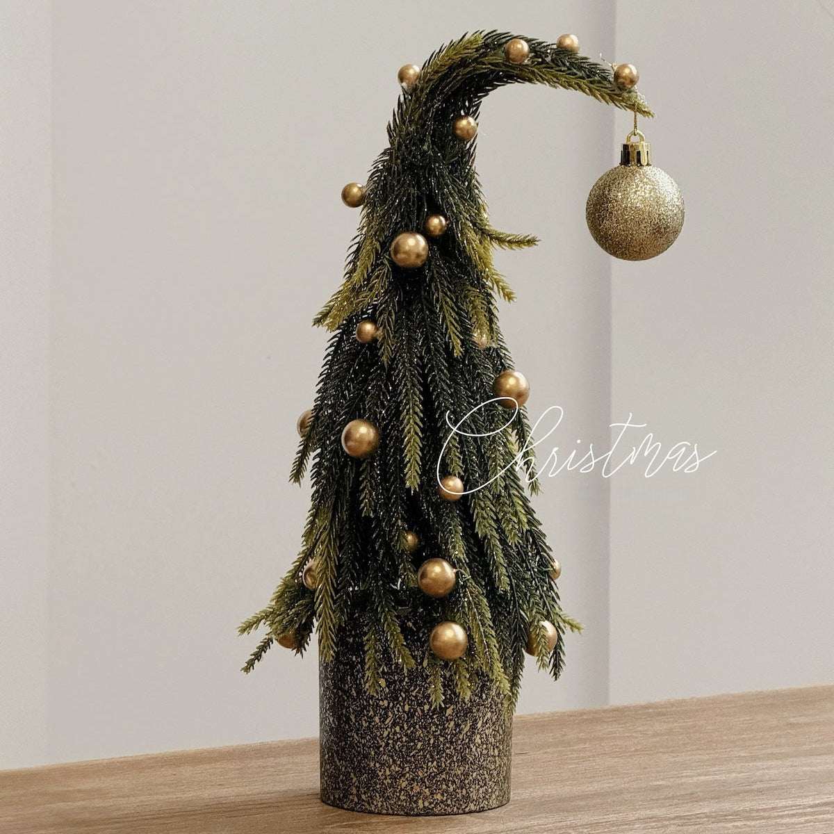 Christmas Tree Decorations: Ideal Ornaments for a Warm Festive Ambience