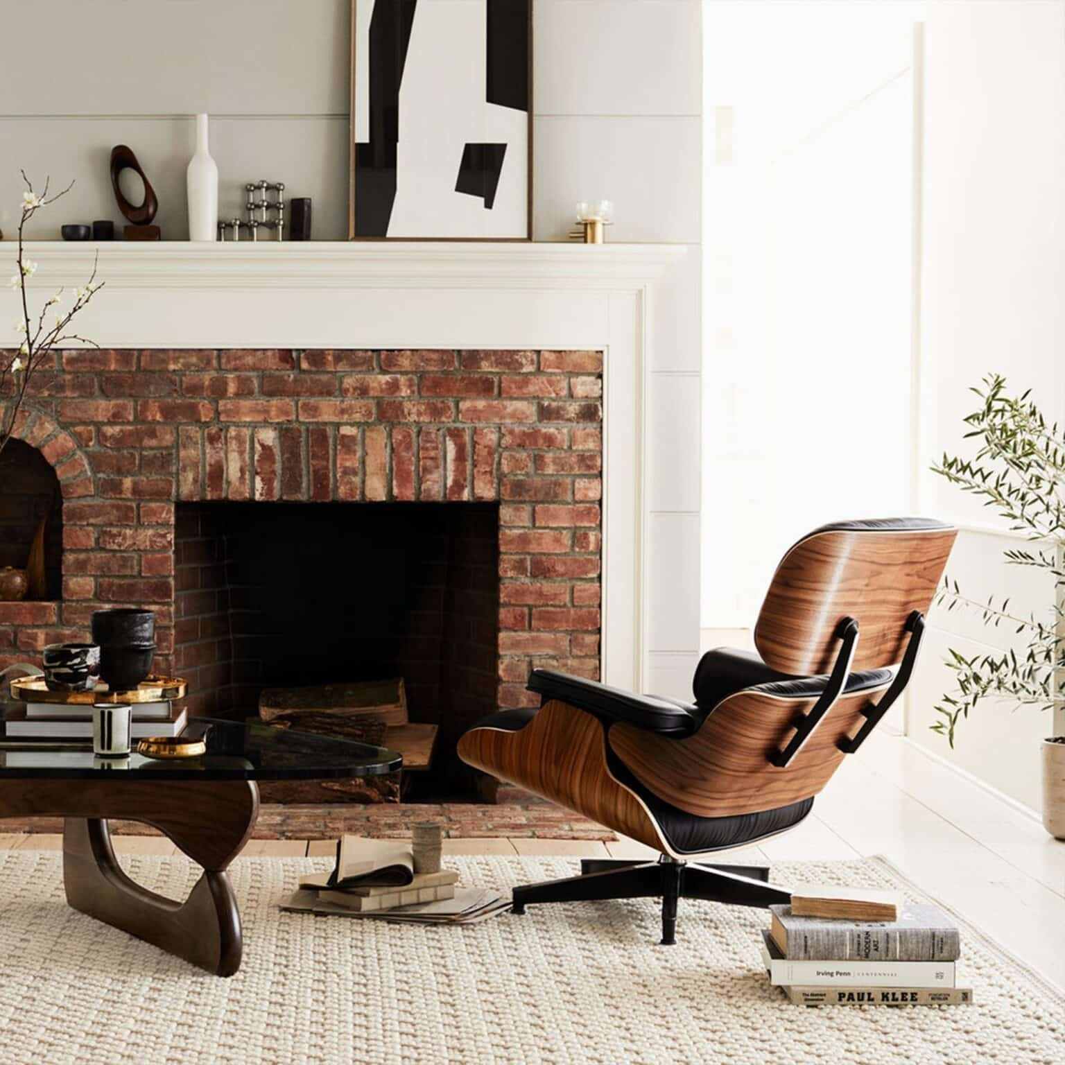 Eames Lounge Chair | Modern Luxury & Comfort (Premier Tall Version) - orangme.com