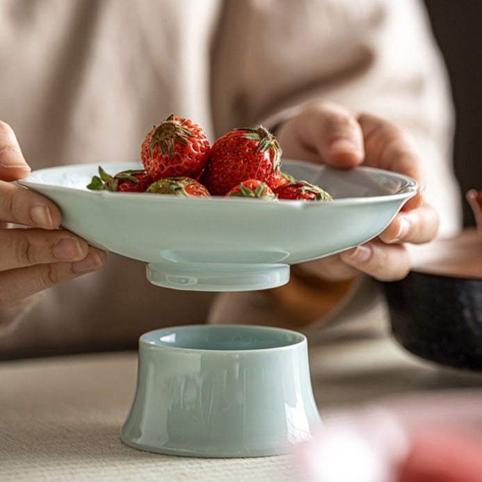 Elegant Ceramic Fruit Plate with Li Ziqi Relief Pattern