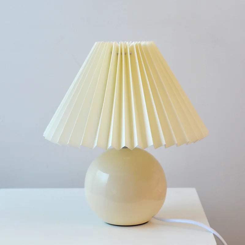 Pleated Lampshade Desk Lamp | Graceful Pleats