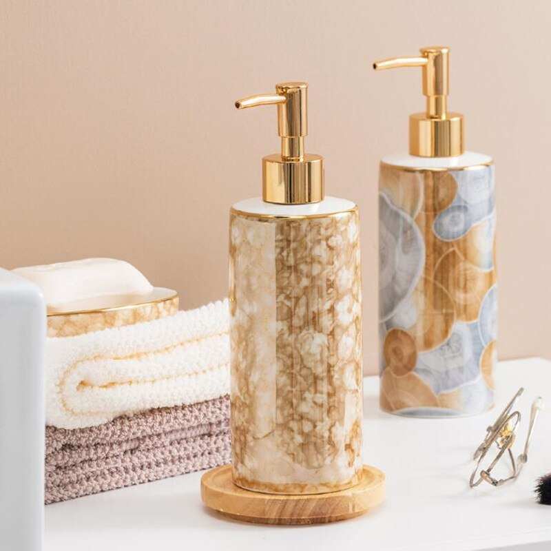 Shampoo Dispenser Bottles | Classy Luxury - Orangme