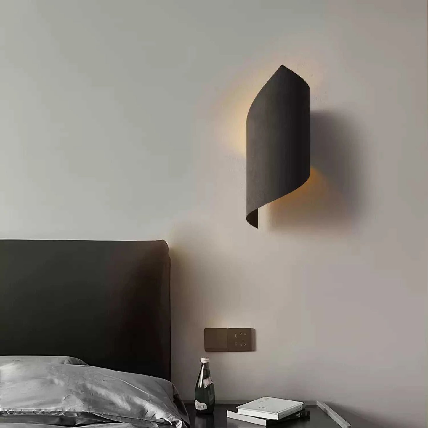 Modern Minimalist Nordic Wall Sconce - Mid-Century Art Decor for Bedroom, Hotel & Hallway