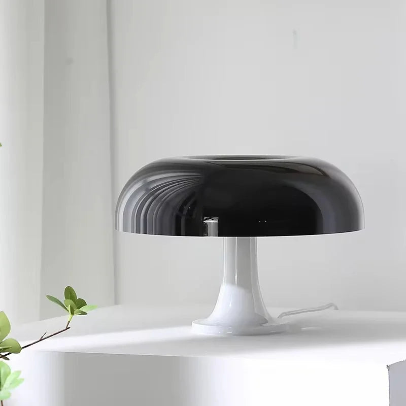 Black Table Lamp – Modern, Stylish Lighting for Home Decor