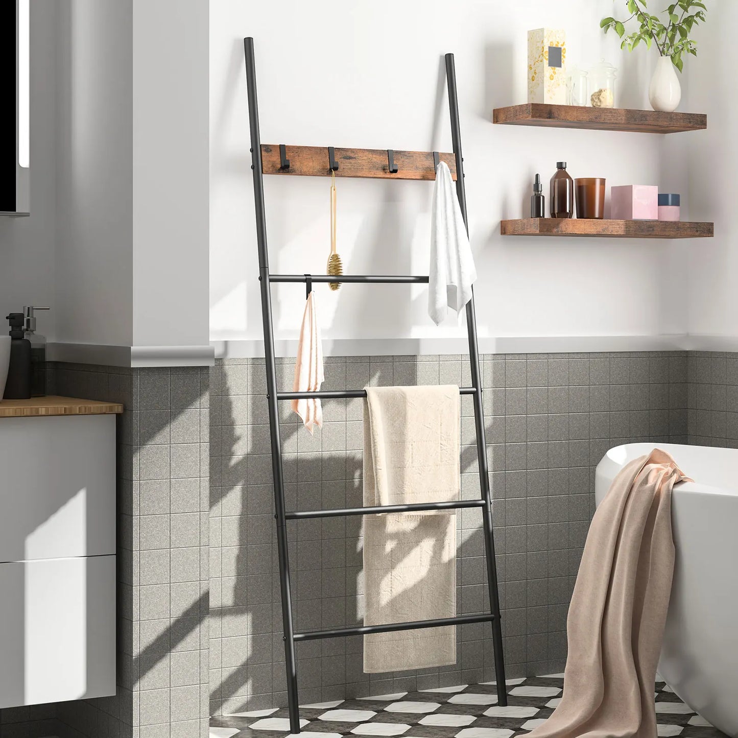 Bathroom Towel Ladder With Removable Hooks