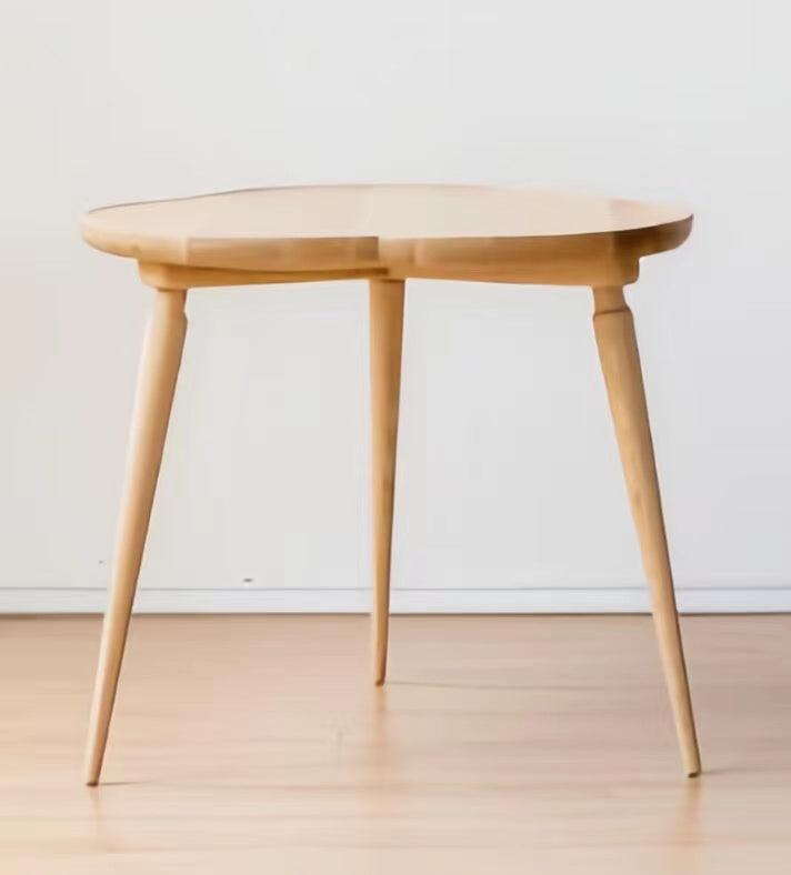 small coffee table - orangme.com