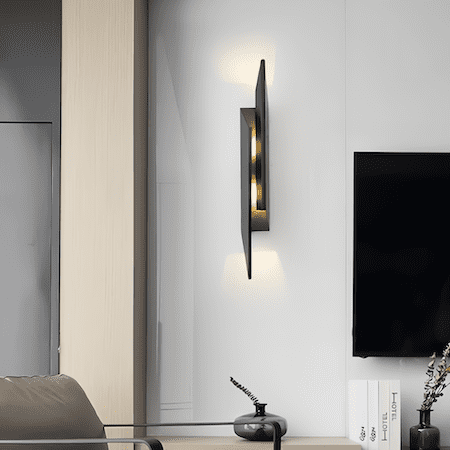 Futuristic Wall Lamp | orangme.com