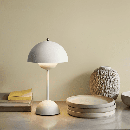 White Mushroom Lamp | Flower Bud Table Lamp - orangme.com